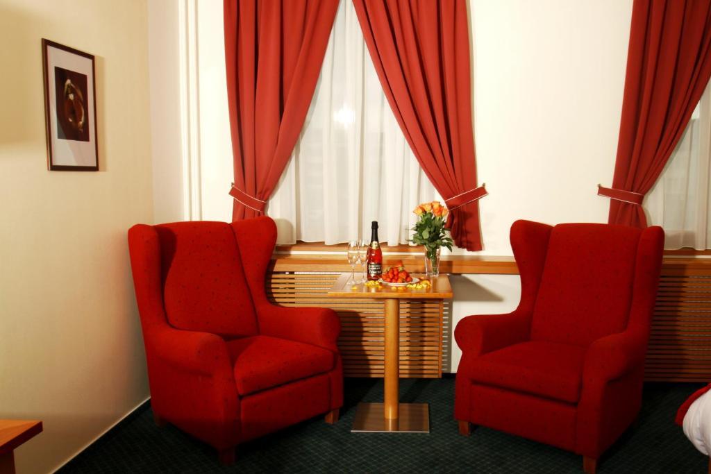 Hotel Slovan 예세니크 객실 사진
