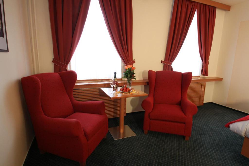 Hotel Slovan 예세니크 객실 사진
