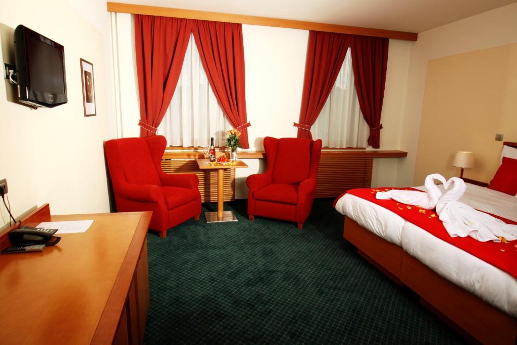 Hotel Slovan 예세니크 외부 사진